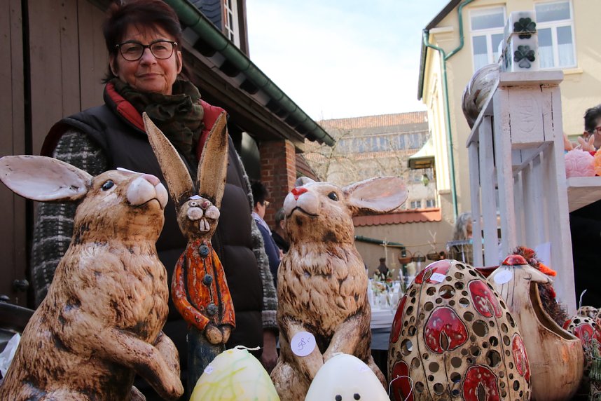 Ostermarkt in der Traditionsbrennerei