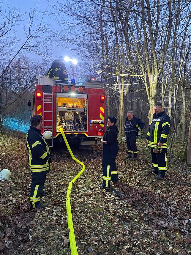 Feuerwehreinsatz unter erschwerten Bedingungen beim Kampfmittelr&auml;umdienst