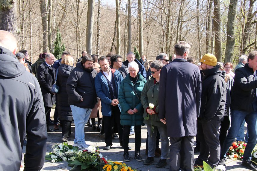 Gedenken zum 80. Jahrestag der Befreiung des KZ Mittelbau-Dora