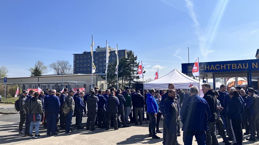 Warnstreik bei Schachtbau