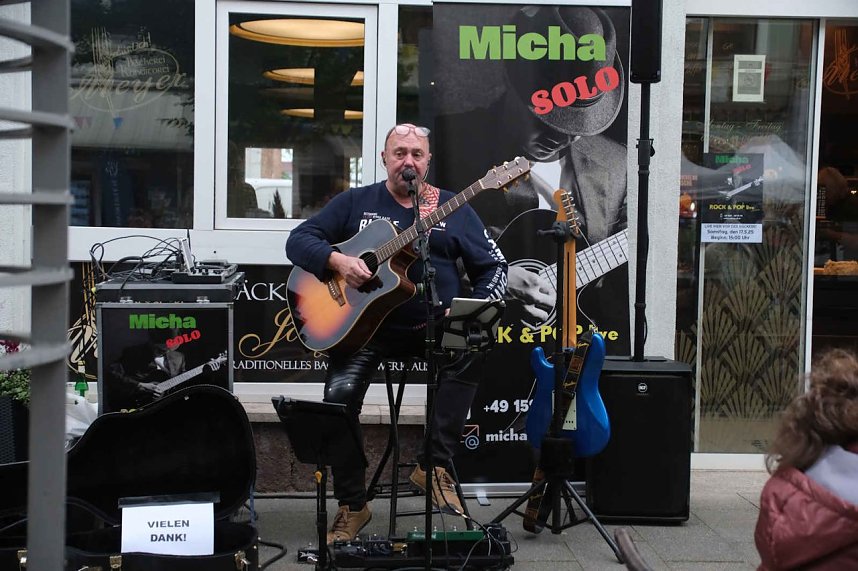 Peter Blei unterwegs auf dem Bahnhofsfest in Nordhausen