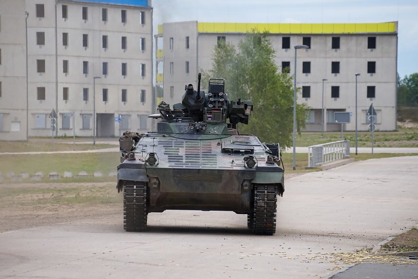 Letzlingen/Schn&ouml;ggersburg, 30 Jahre Gefechts&uuml;bungszentrum 