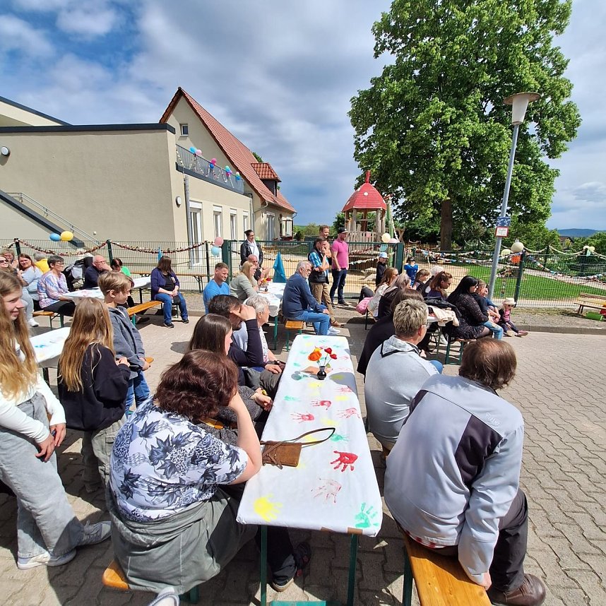 Tag der offenen T&uuml;r im Spatzenh&auml;uschen