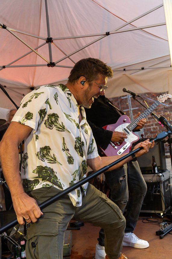 Die Kultband EMMA rockt den Innenhof der Tradi