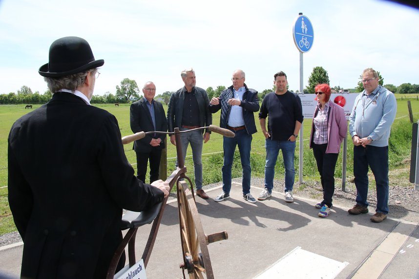 Neuer Radweg zwischen Buchholz und Herrmannsacker