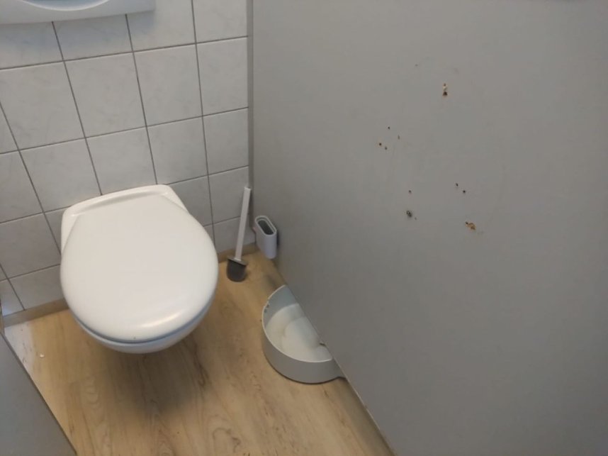 Zerst&ouml;rungswut auf der Herrentoilette