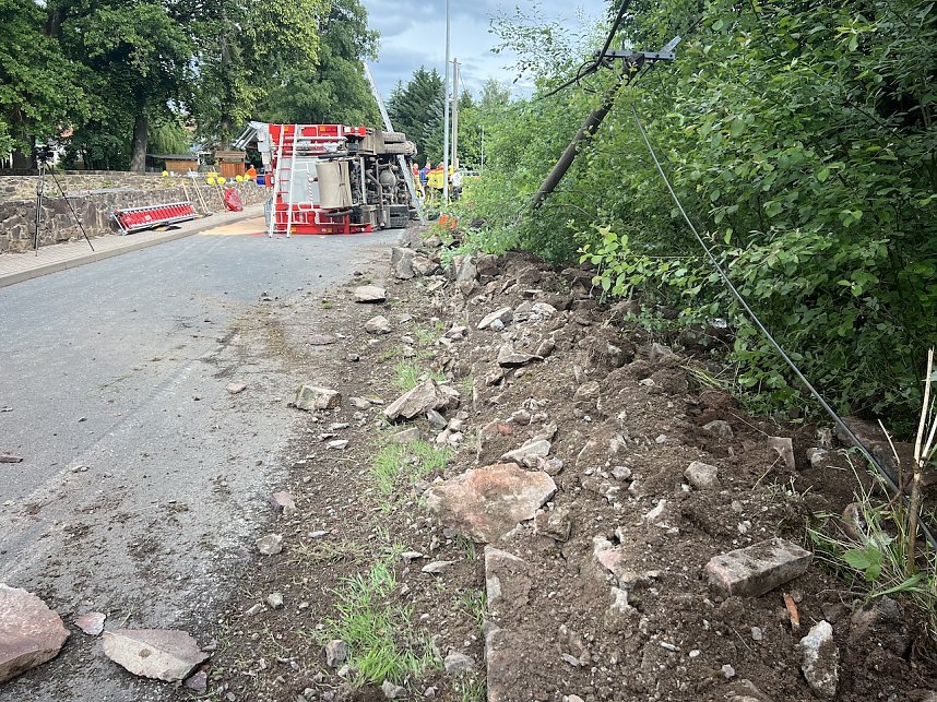 Unfall mit Feuerwehrauto
