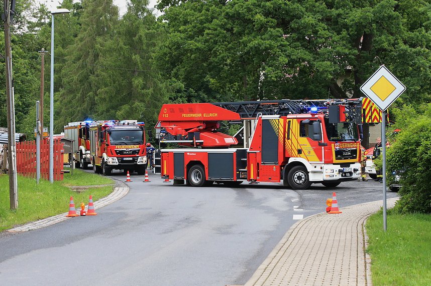 Unfall mit Feuerwehrauto
