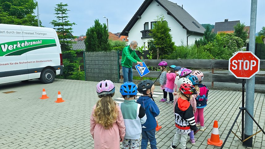 Kreisverkehrswacht beim Kinderfest in Niedersachswerfen