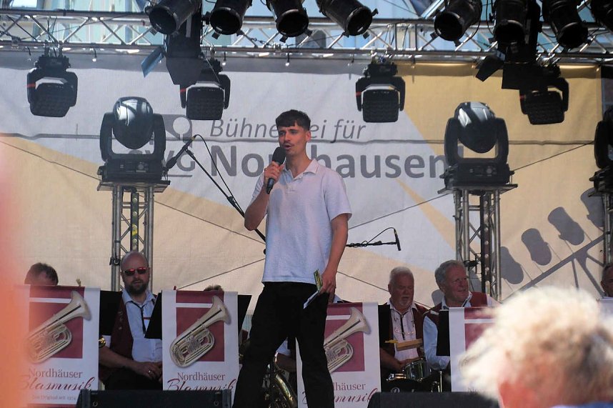 Peter Blei unterwegs auf dem Rolandsfest