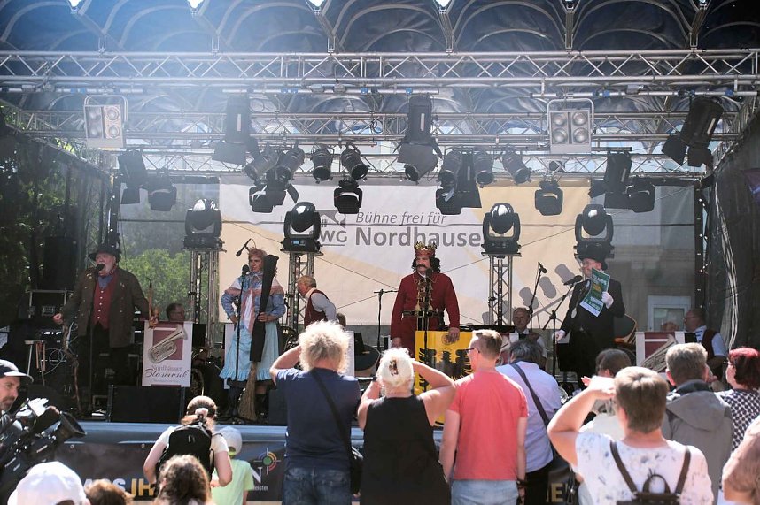 Peter Blei unterwegs auf dem Rolandsfest