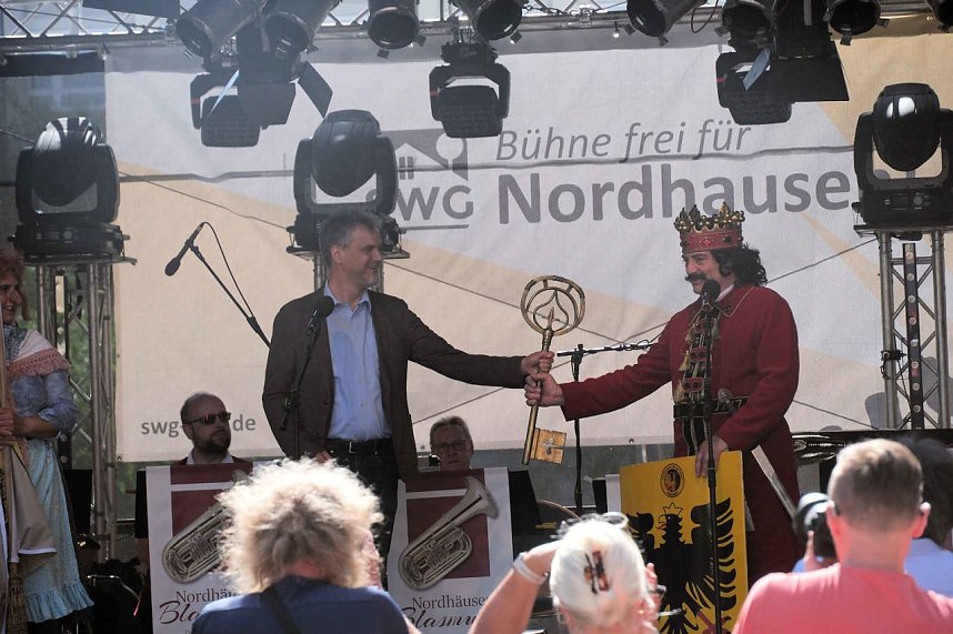 Peter Blei unterwegs auf dem Rolandsfest