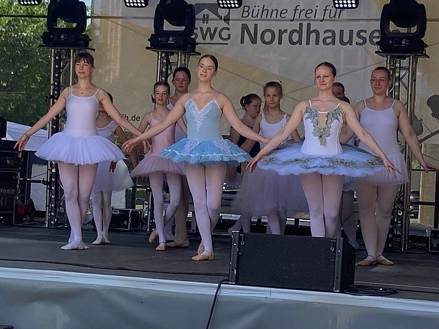 Der Auftritt des Tanzstudios Radeva auf dem 55. Rolandsfest