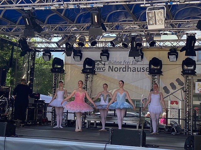 Der Auftritt des Tanzstudios Radeva auf dem 55. Rolandsfest