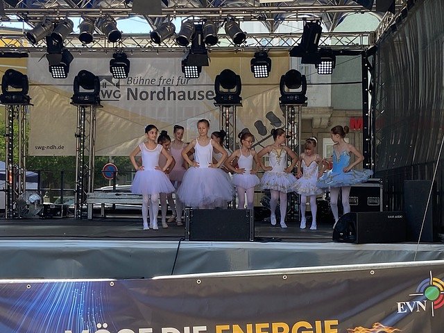 Der Auftritt des Tanzstudios Radeva auf dem 55. Rolandsfest