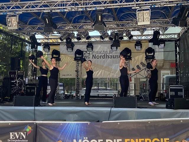 Der Auftritt des Tanzstudios Radeva auf dem 55. Rolandsfest