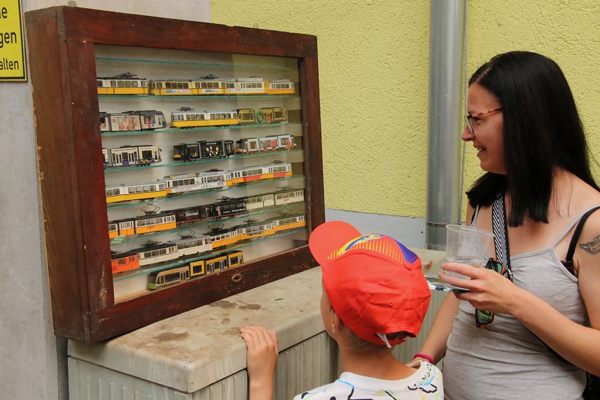 125 Jahre Stra&szlig;enbahn Nordhausen - Geburtstagsfeier im Depot