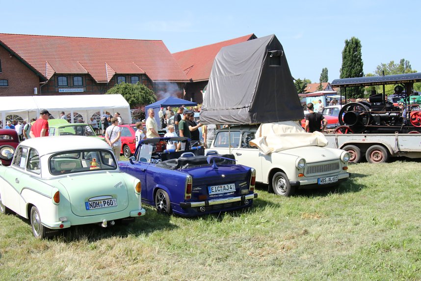 Oldtimertreff des MC Roland auf dem Scheunenhof