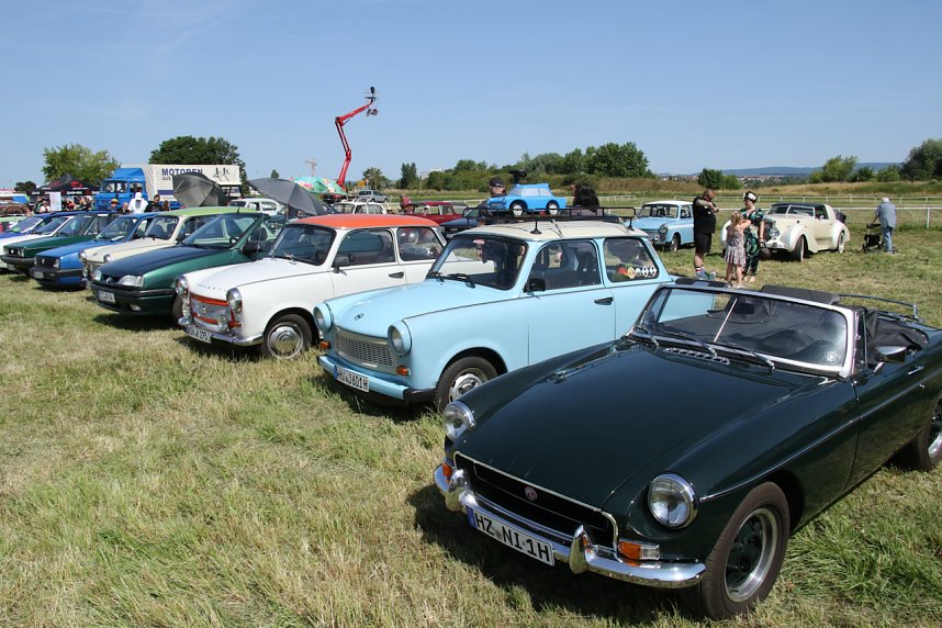 Oldtimertreff des MC Roland auf dem Scheunenhof