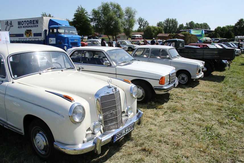 Oldtimertreff des MC Roland auf dem Scheunenhof