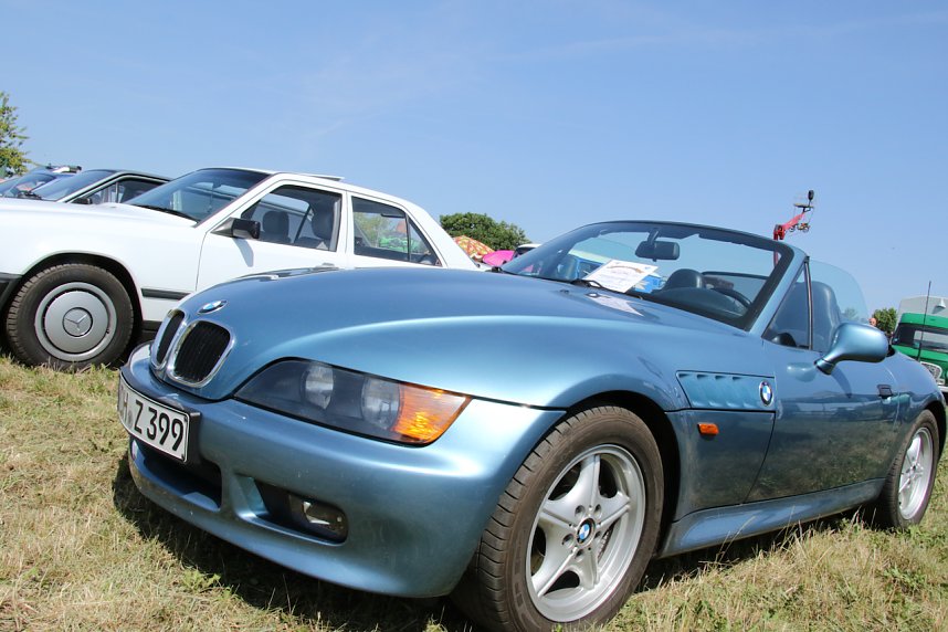 Oldtimertreff des MC Roland auf dem Scheunenhof