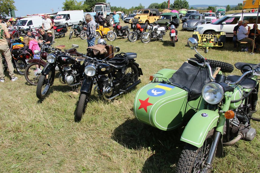 Oldtimertreff des MC Roland auf dem Scheunenhof