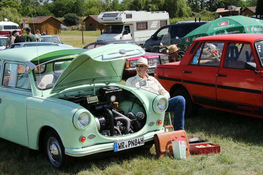 Oldtimertreff des MC Roland auf dem Scheunenhof