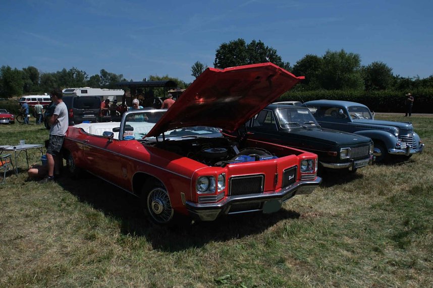 Peter Blei unterwegs beim Oldtimertreff am Scheunenhof