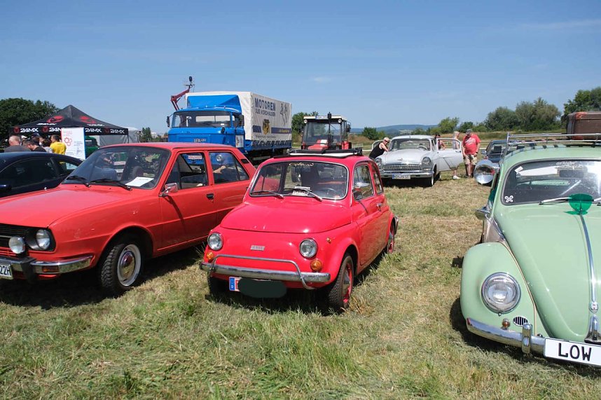 Peter Blei unterwegs beim Oldtimertreff am Scheunenhof