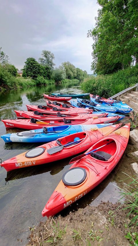 Sch&uuml;ler des Humboldt Gymnasiums auf der Unstrut