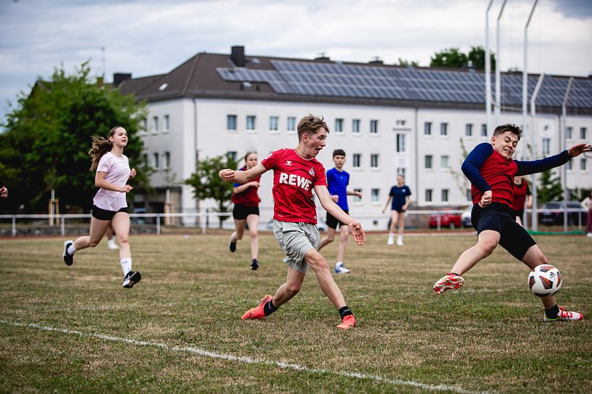 Sportfest des Humboldt Gymnasiums auf dem Hohekreuzsportplatz