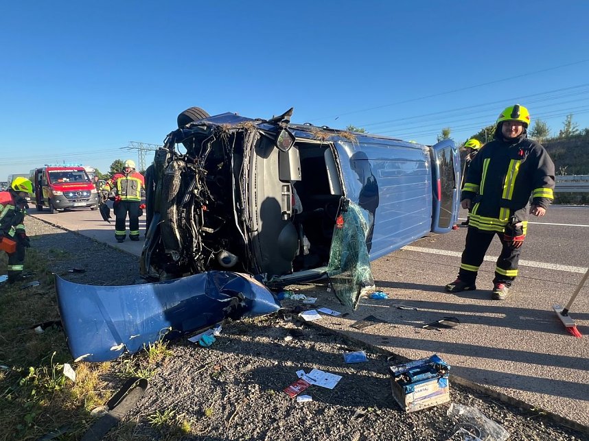 Schwerer Unfall auf der A38
