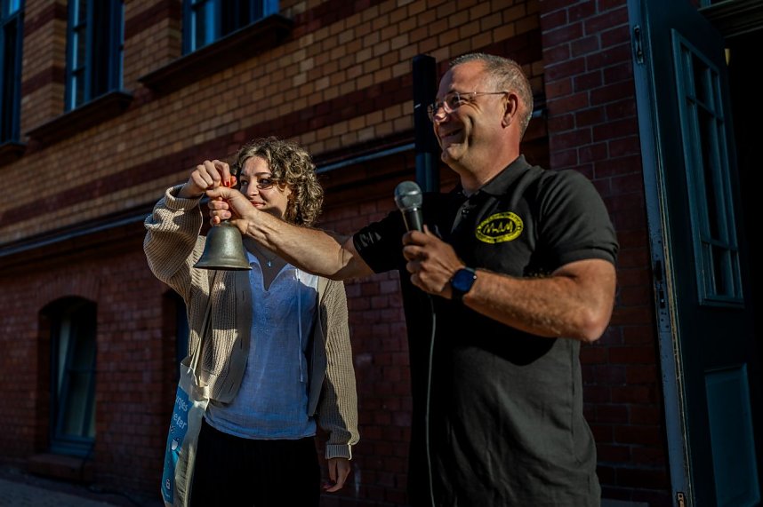 92 neue Sch&uuml;lerinnen und Sch&uuml;ler begr&uuml;&szlig;te man heute am Humboldt-Gymnasium