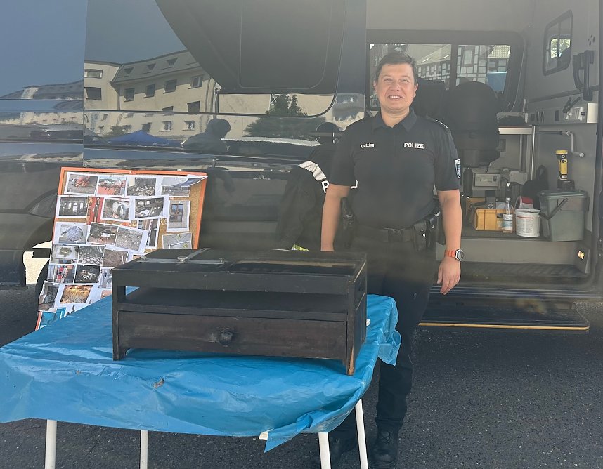 "Blaulichttag" auf dem Platz der Gewerkschaften 