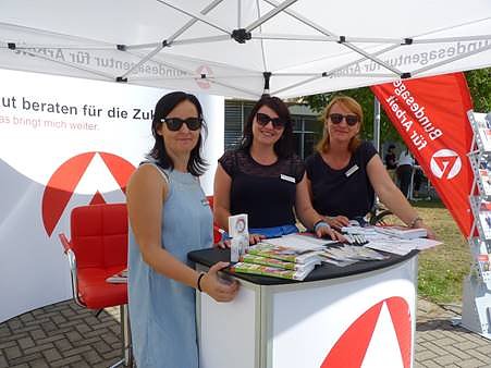 Der Blaulichttag auf dem Platz der Gewerkschaften