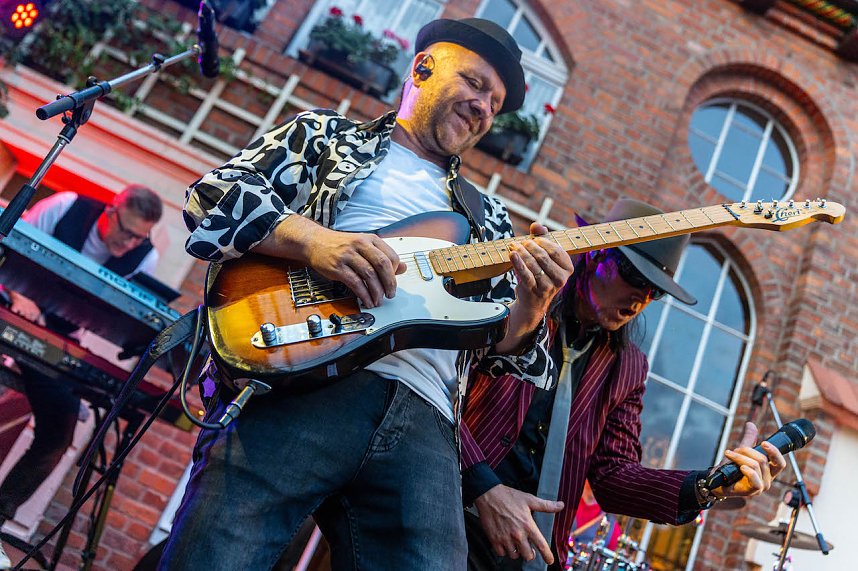 Coverband UDOpie begeistert in der Traditionsbrennerei