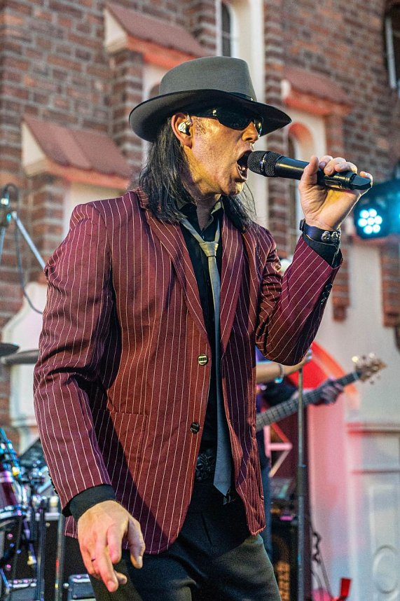 Coverband UDOpie begeistert in der Traditionsbrennerei