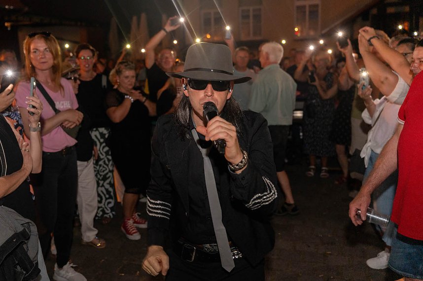 Coverband UDOpie begeistert in der Traditionsbrennerei