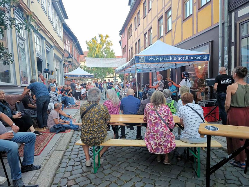 HOFGANG kehrte am vergangenen Wochenende auf die B&uuml;hne zur&uuml;ck und spielte beim Jazzclub in der Kurzen Meile