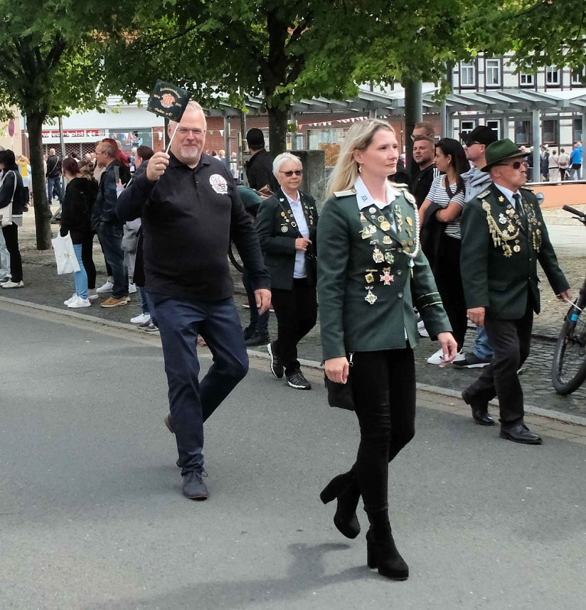 Peter Blei unterwegs beim Ellricher Sch&uuml;tzenfest