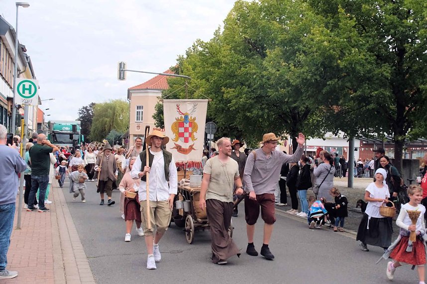 Peter Blei unterwegs beim Ellricher Sch&uuml;tzenfest