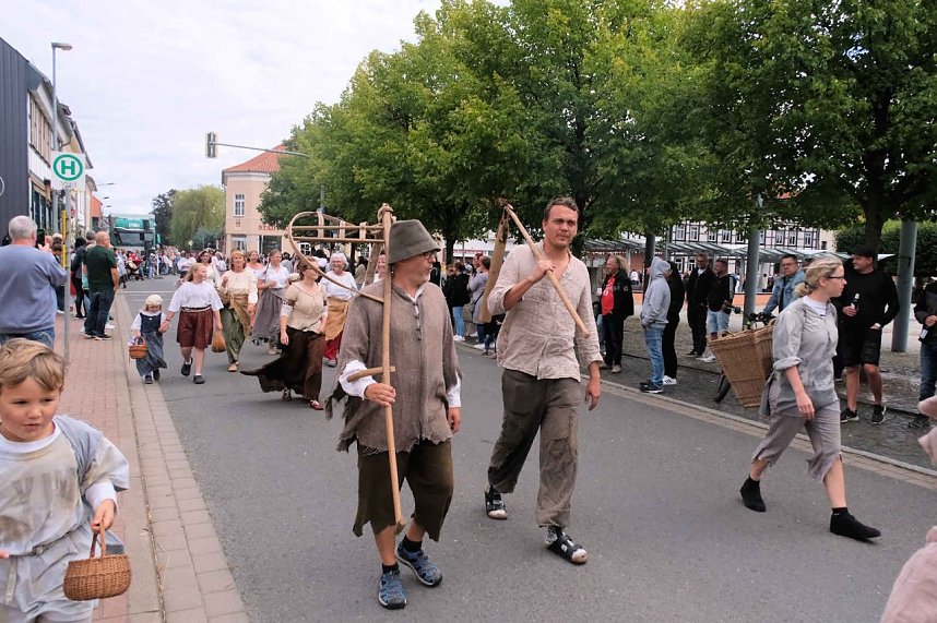 Peter Blei unterwegs beim Ellricher Sch&uuml;tzenfest