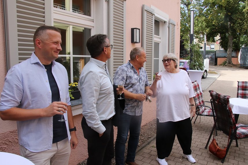 Neuer&ouml;ffnung des Arnold-Heims in Nordhausen