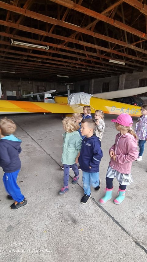 Besuch auf dem Flugplatz