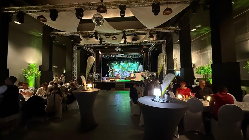 Jubil&auml;umsfeier des "Modus Pflegeprojekt 24" im Clubhaus in Nordhausen