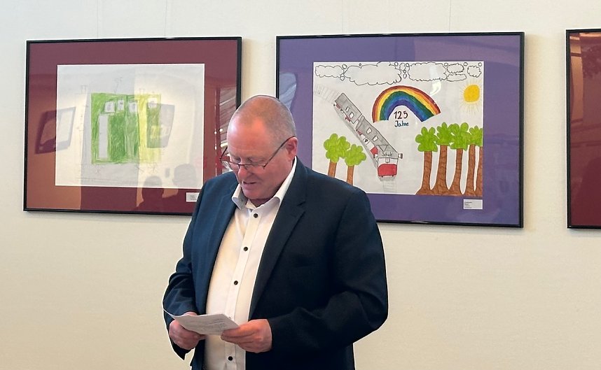 Bilderausstellung zum 125. Stra&szlig;enbahn-Jubil&auml;um in der Kreissparkasse Nordhausen 