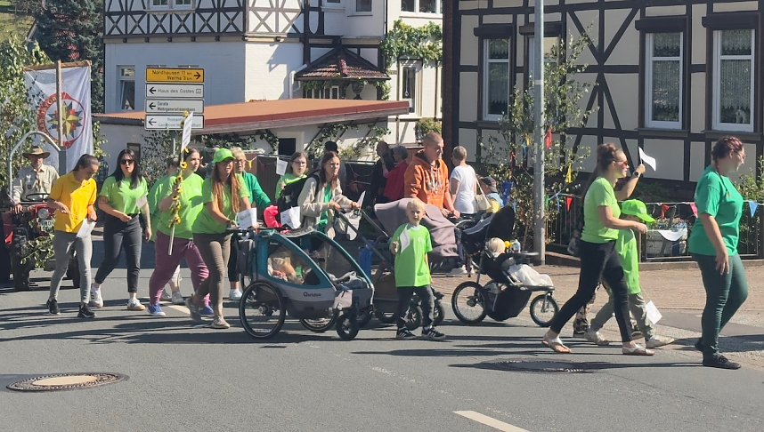 Historischer Festumzug in S&uuml;lzhayn