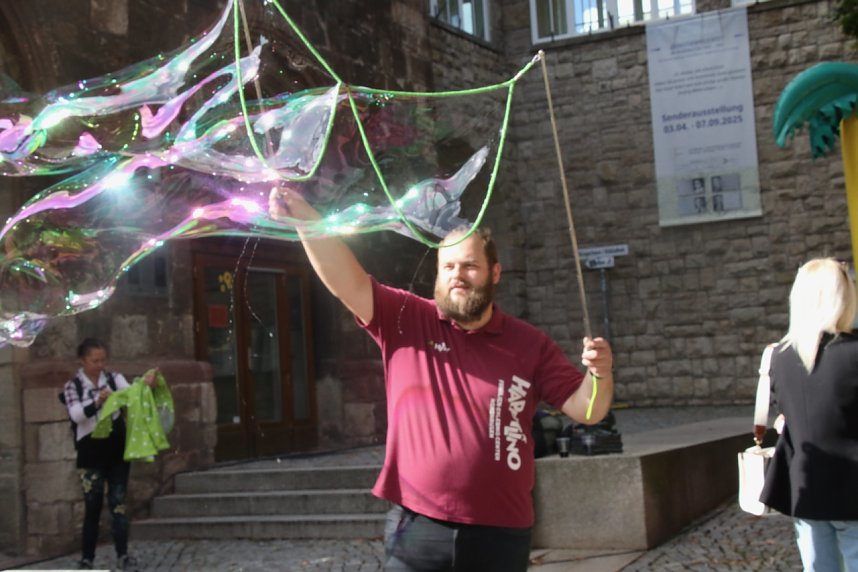 Nordhausen zusammen feiert auf dem Rathausplatz
