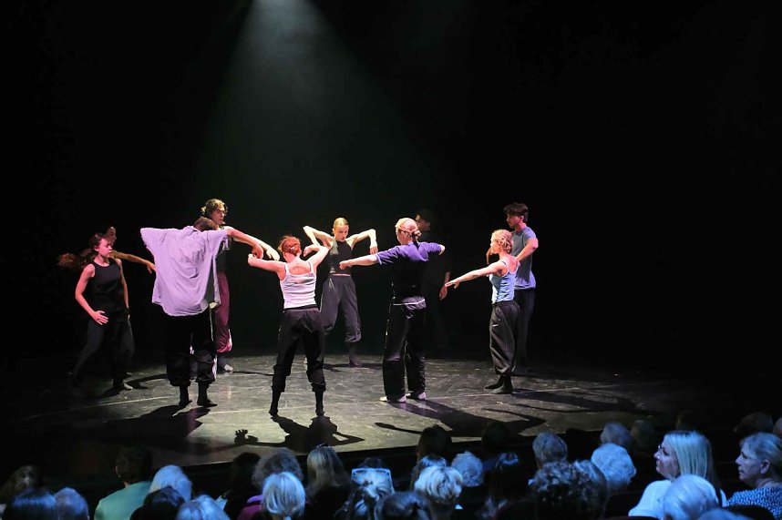 Peter Blei unterwegs beim Theaterfest