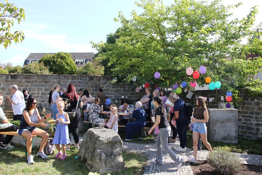 Kinderrechte-Fest in der Flohburg und Essen der Kulturen in der Kurzen Meile in Nordhausen